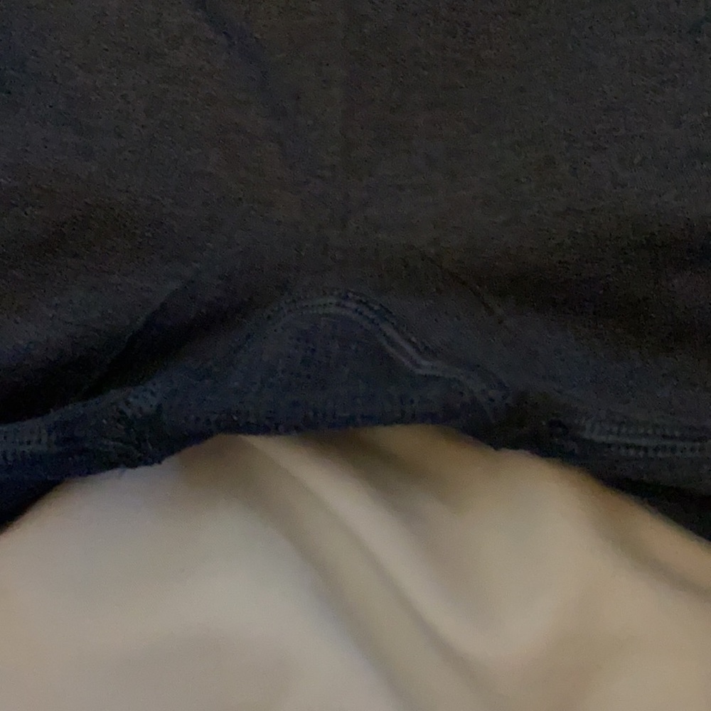 Lululemon crops - Picture 4 of 4
